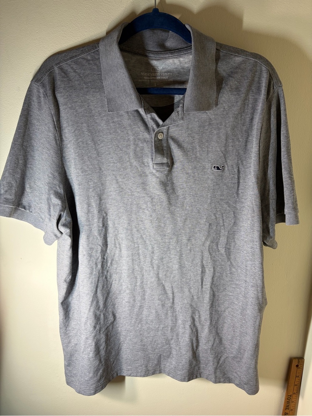 Vineyard Vines short sleeve Edgarton Polo
Men’s Large